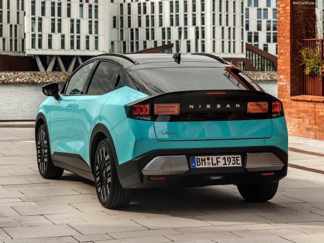 Nissan Leaf фото