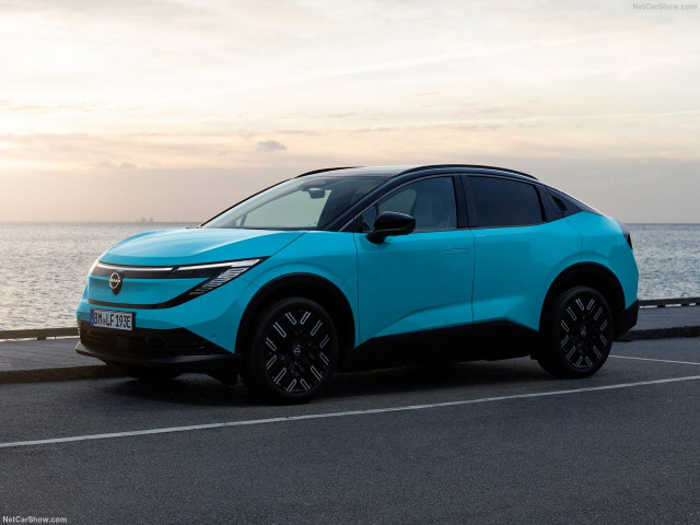 Nissan Leaf фото