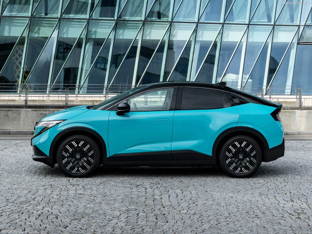 Nissan Leaf фото