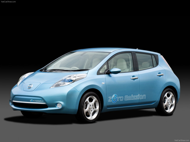 Nissan Leaf фото