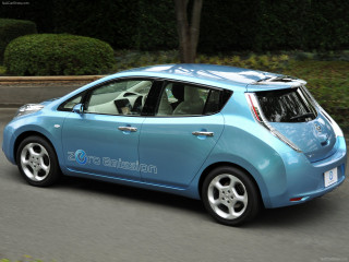 Nissan Leaf фото