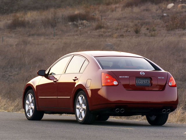 Nissan Maxima фото