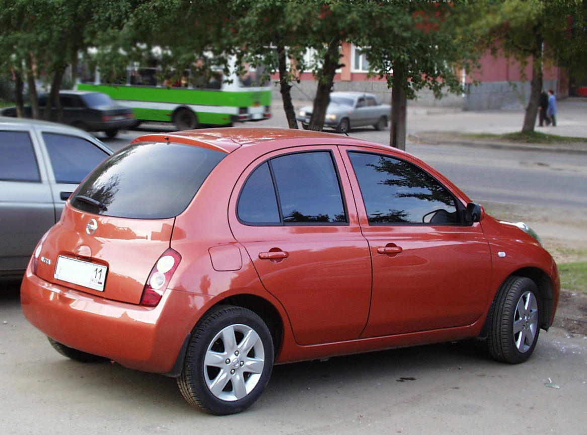 Nissan Micra фото 16437