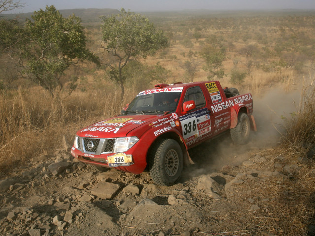 Nissan Navara Rally фото