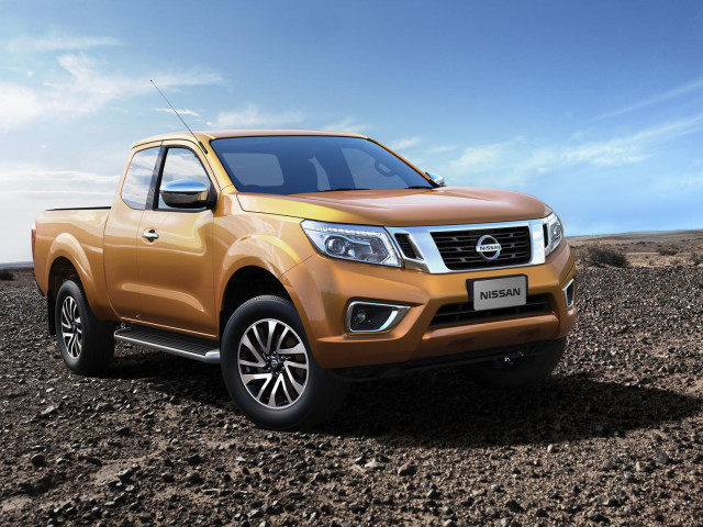 Nissan Navara фото