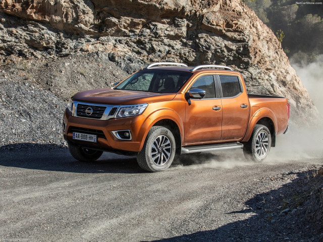 Nissan Navara фото