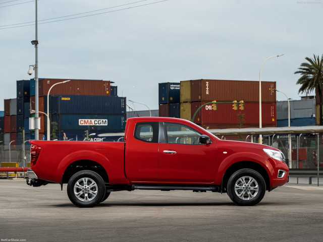 Nissan Navara фото