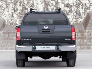 Nissan Navara фото