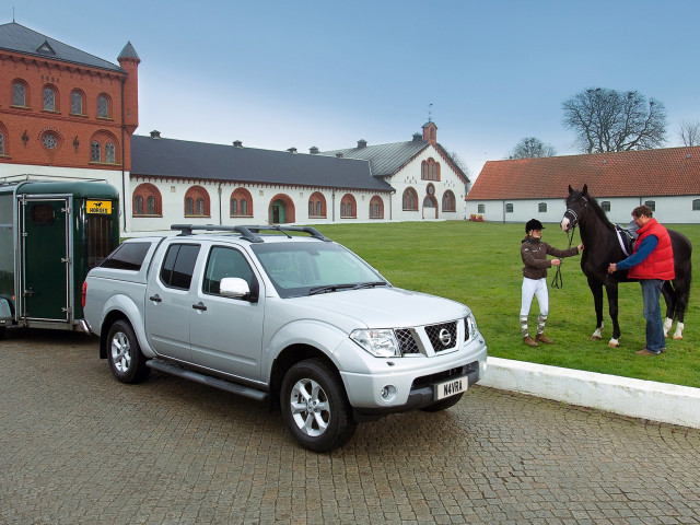 Nissan Navara фото