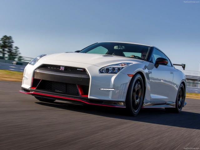 Nissan Nismo GT-R  фото