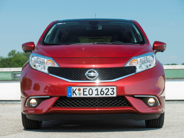 Nissan Note фото