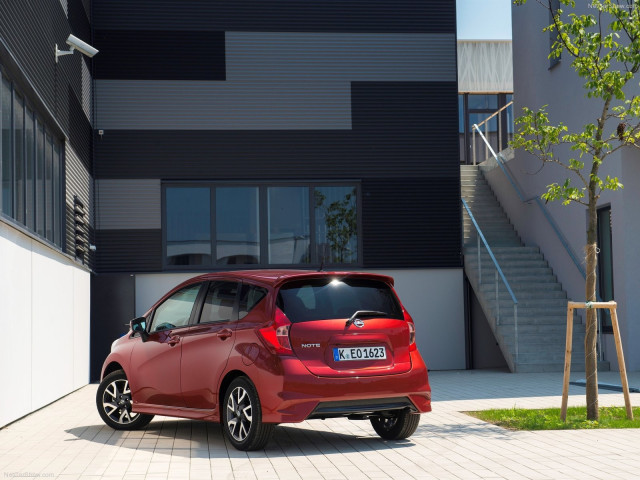 Nissan Note фото