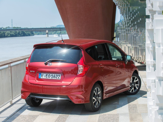 Nissan Note фото