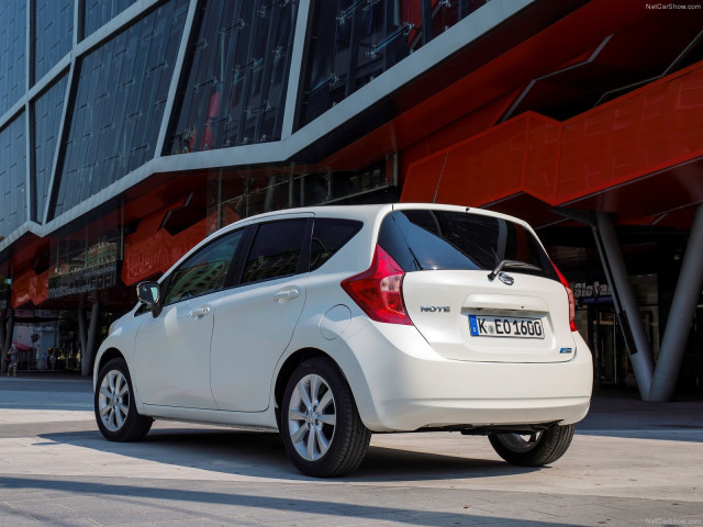 Nissan Note фото