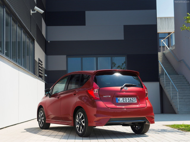 Nissan Note фото