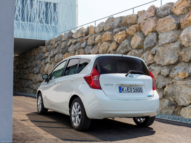 Nissan Note фото