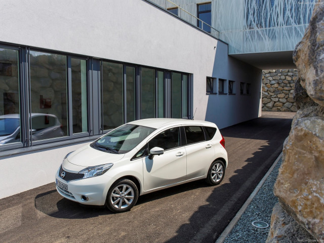 Nissan Note фото