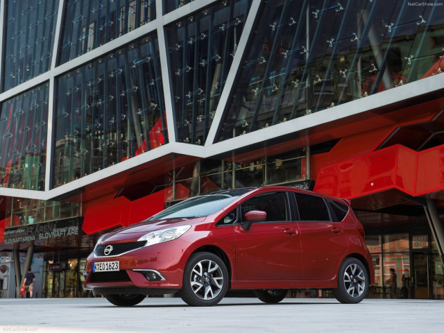 Nissan Note фото