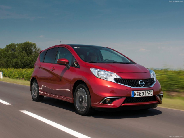 Nissan Note фото