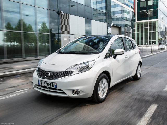 Nissan Note фото