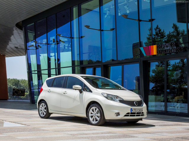 Nissan Note фото