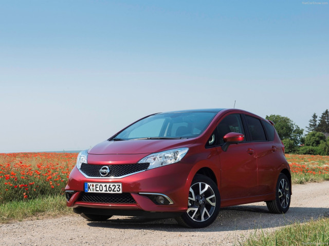 Nissan Note фото