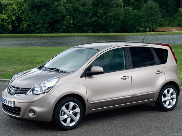 Nissan Note фото