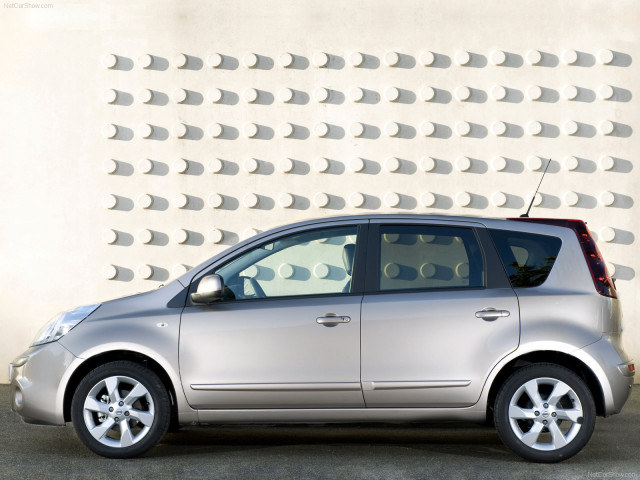 Nissan Note фото