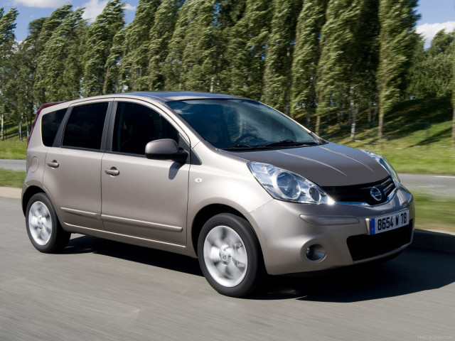 Nissan Note фото