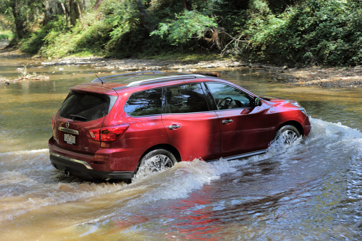 Nissan Pathfinder фото 181877