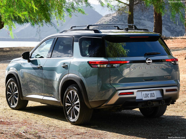 Nissan Pathfinder фото