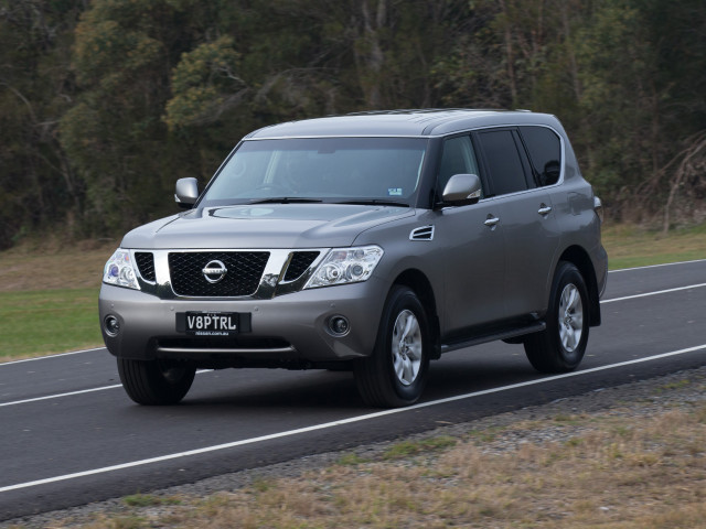 Nissan Patrol фото
