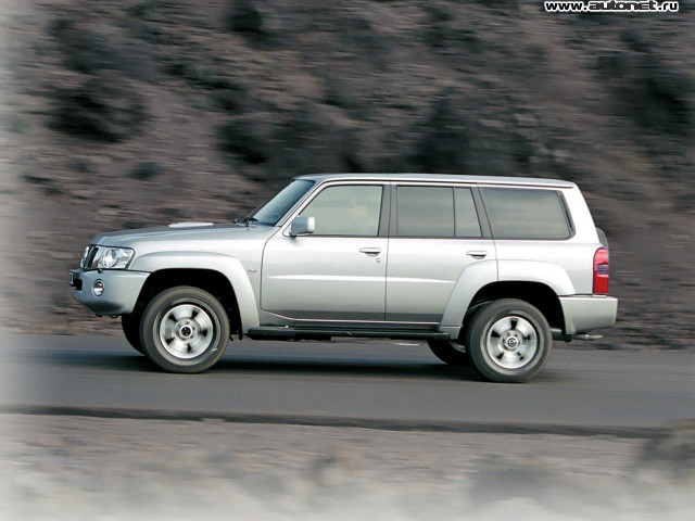 Nissan Patrol фото