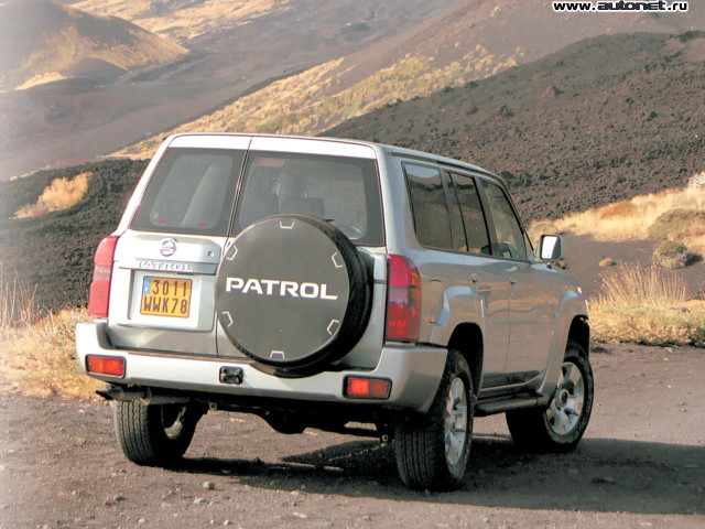 Nissan Patrol фото