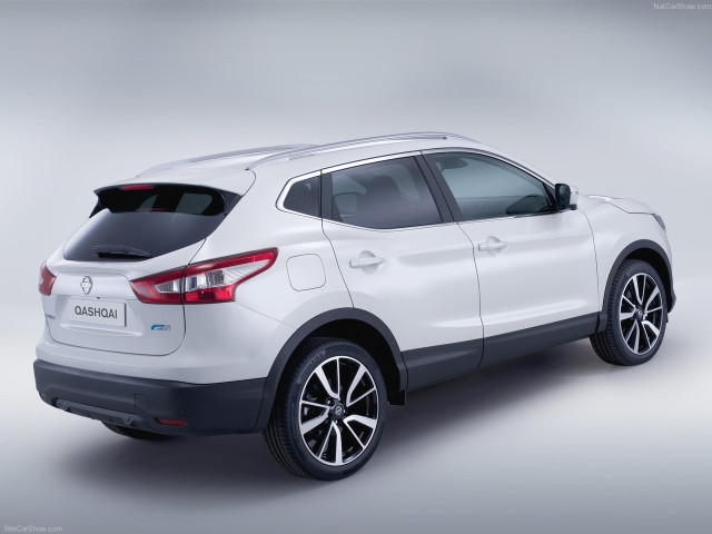 Nissan Qashqai фото