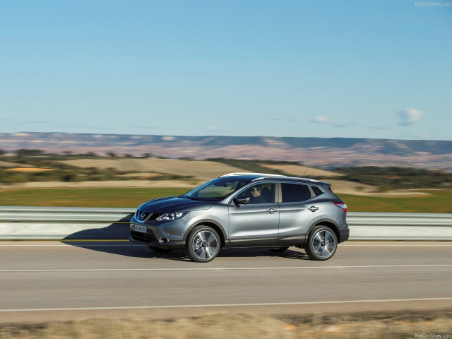 Nissan Qashqai фото