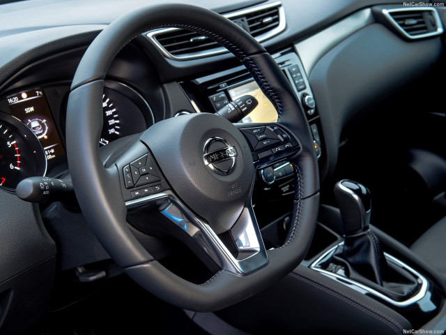 Nissan Qashqai фото