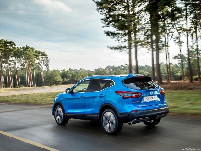 Nissan Qashqai фото