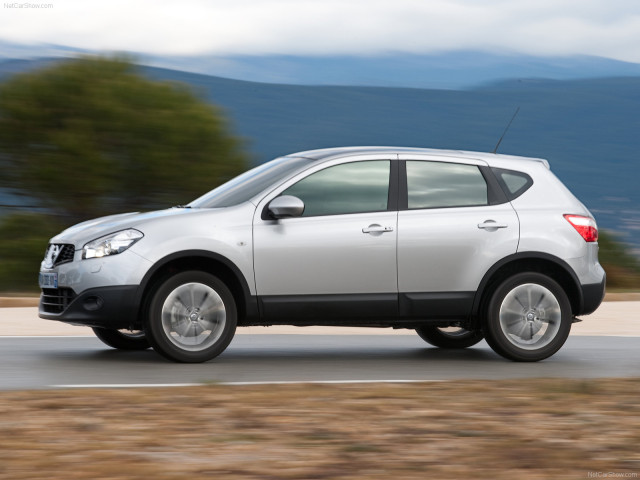 Nissan Qashqai фото