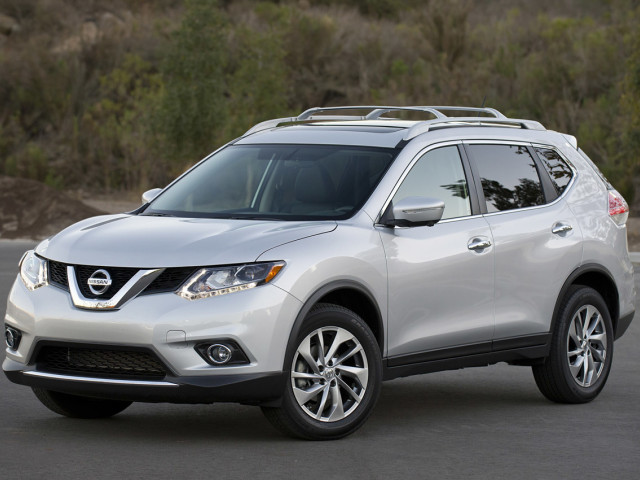 Nissan Rogue фото