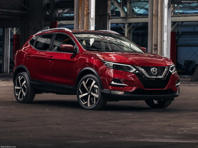 Nissan Rogue фото