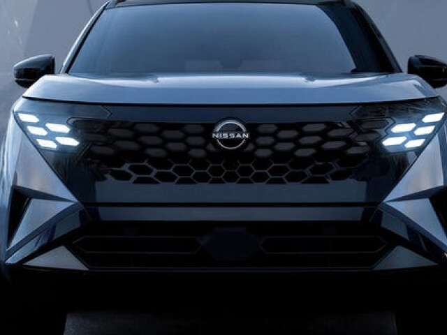 Nissan Rogue фото