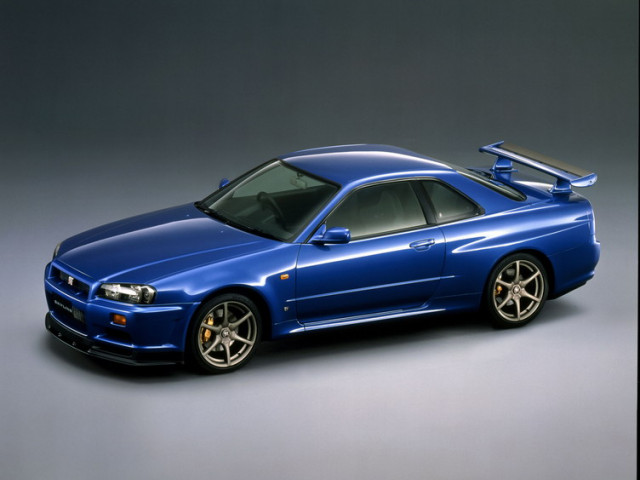 Nissan Skyline фото