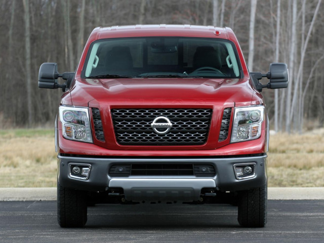 Nissan Titan XD фото