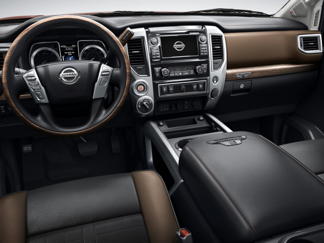 Nissan Titan XD фото