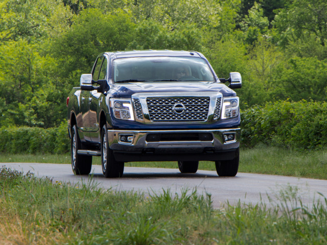 Nissan Titan XD фото