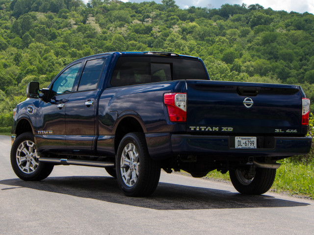 Nissan Titan XD фото