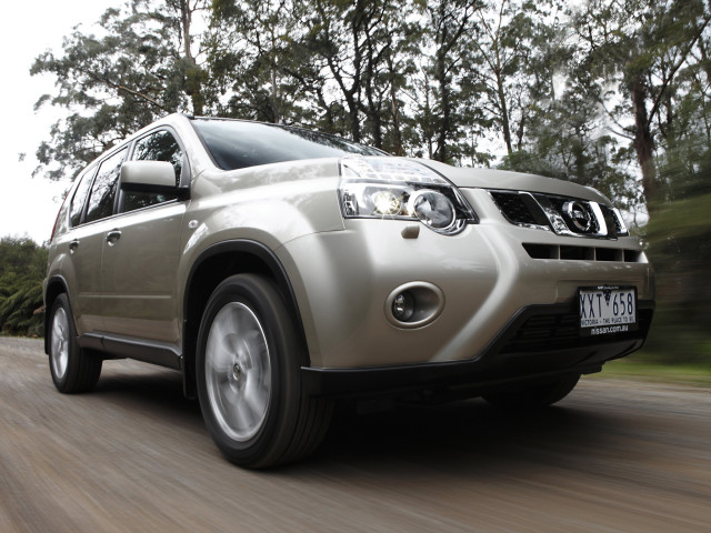 Nissan X-Trail фото