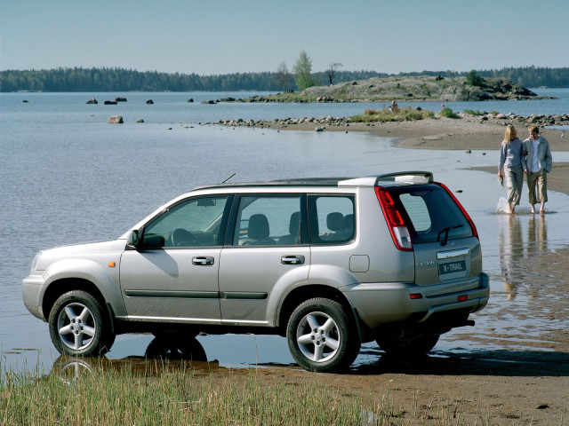 Nissan X-Trail фото