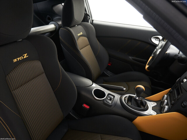 Nissan Z фото